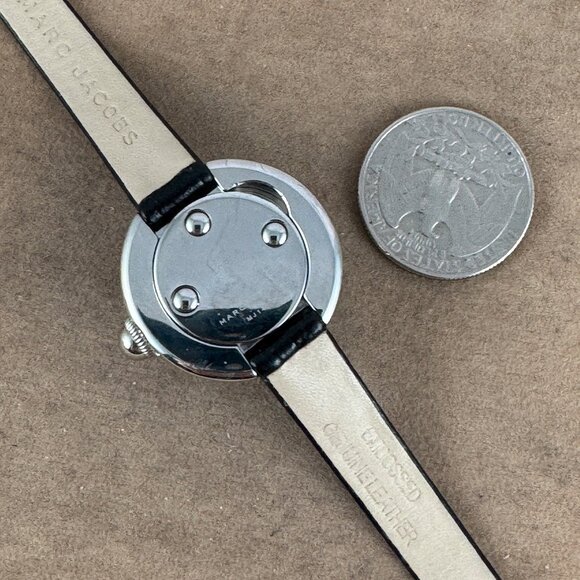 Marc Jacobs Silver Dome Crystal Watch 1 inch in diameter 8.5 inch black strap - Picture 8 of 11